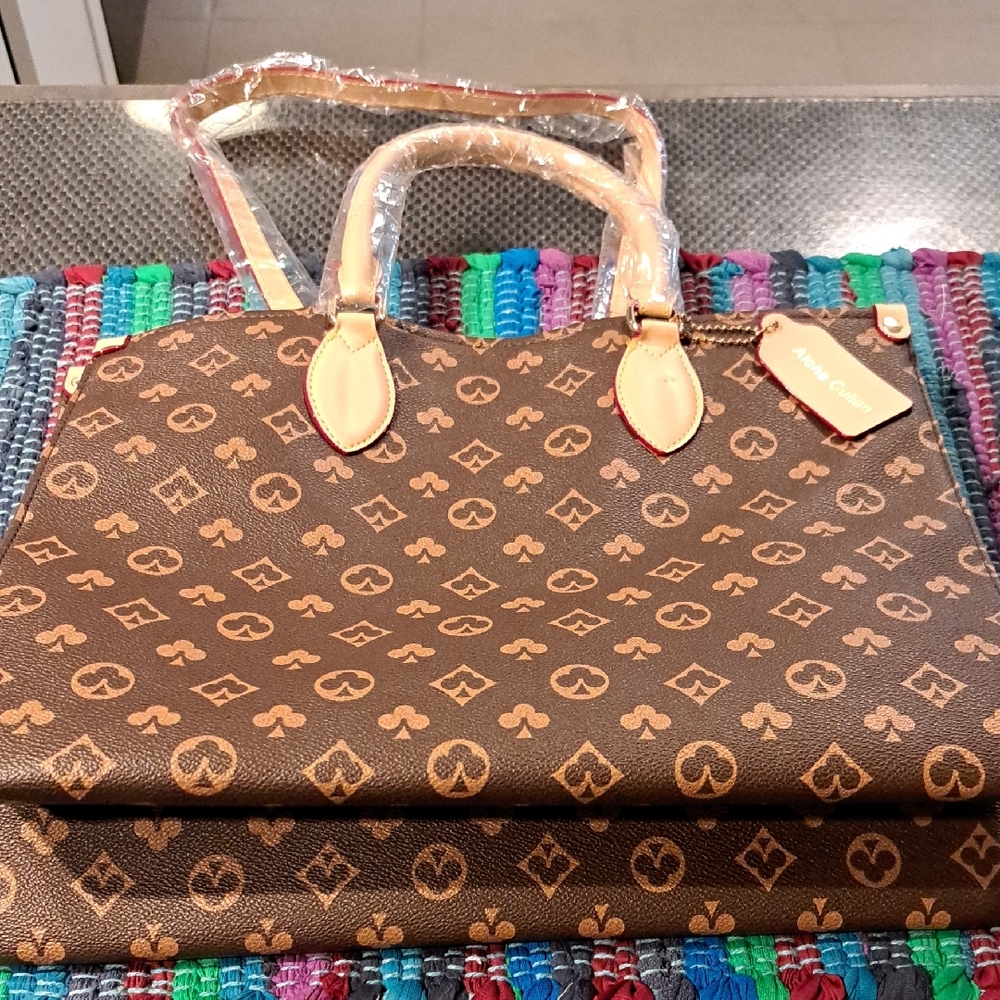 Chic Brown Patterned Box Tote Bag